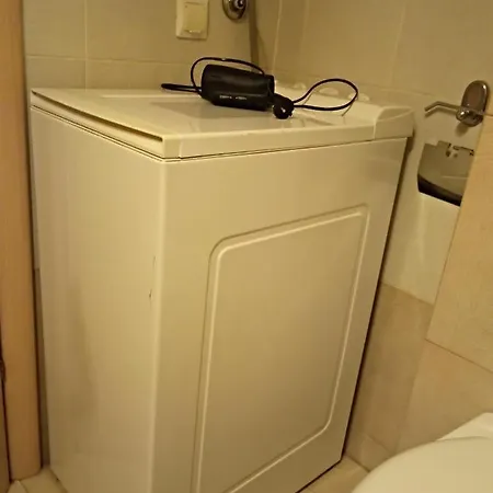 Apartment 3 Min From Central Station Free Parking