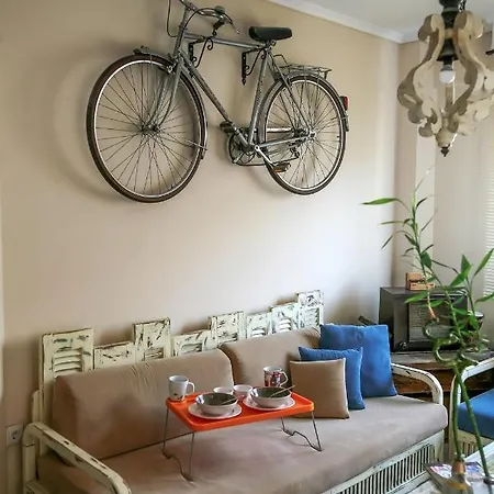 3 Min From Central Station Free Parking Apartment Thessaloniki